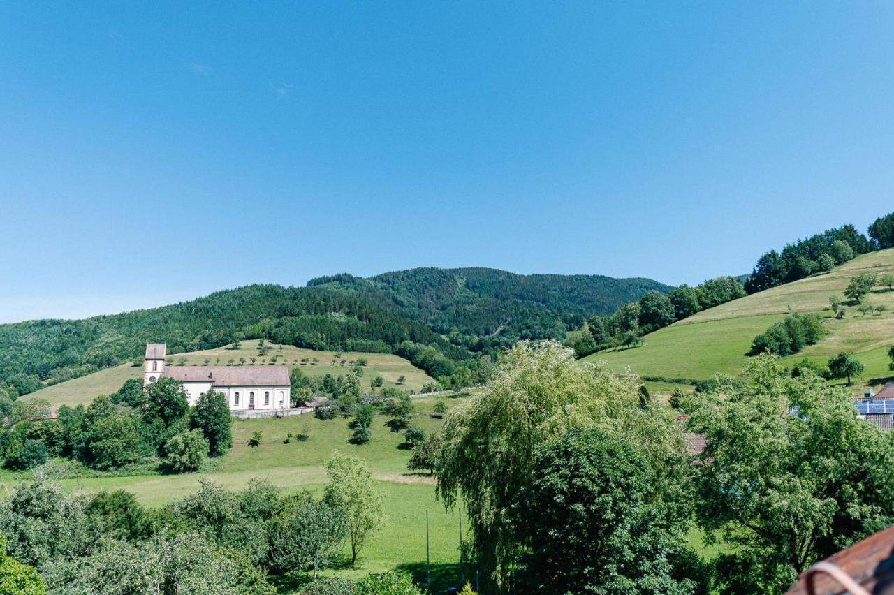 Moderne 2 Zi.-Fewo Blackforest Art Naehe Freiburg Simonswald Zewnętrze zdjęcie